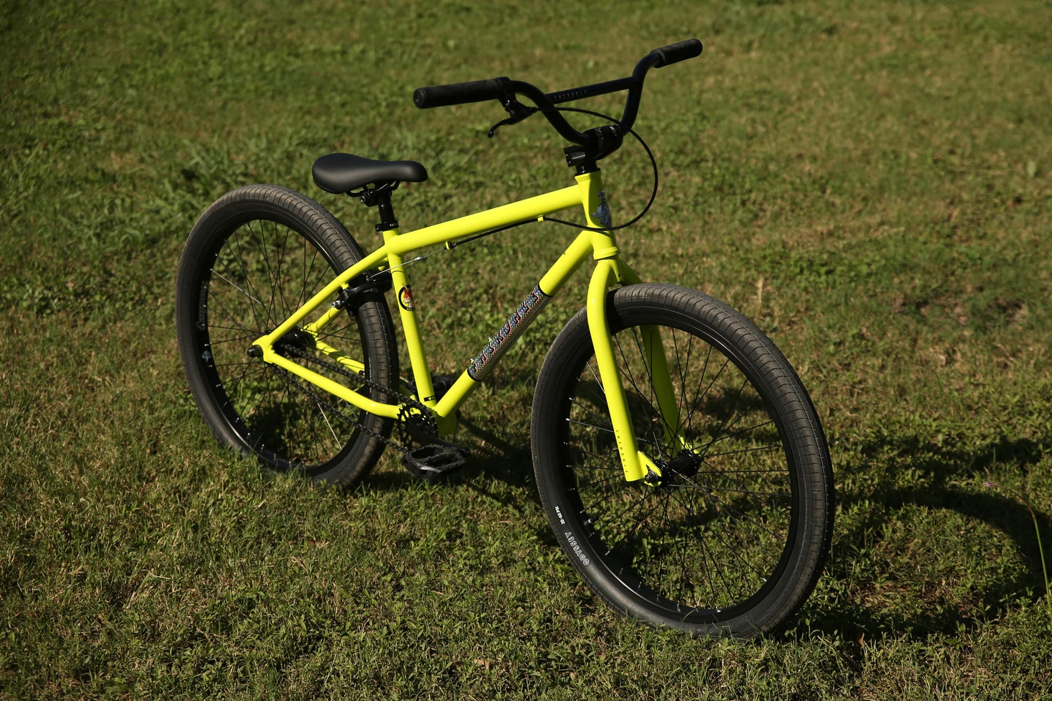 Fairdale, Fairdale Macaroni 24" Complete Cruiser Bike - Gloss Bright Yellow