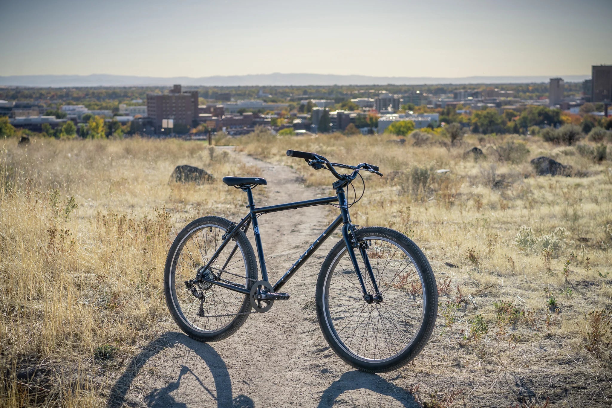 Fairdale, Fairdale Ridgemont 27.5" Complete Cruiser Bike - Gloss Black